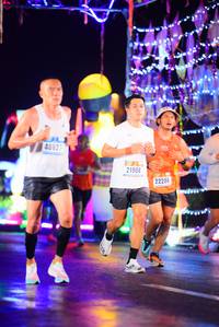 BIB: 40627, 21906, 22266
                            <button type="button" onclick="openModal(16643186)" class="btn btn-primary btn-sm float-right btn-popup" data-toggle="modal" data-target=".modal-high-quality">
                        <i class="fas fa-shopping-cart"></i> Add to Cart
                    </button>
                                            <button type="button" onclick="isThisMe(16643186, true)" class="btn btn-success btn-sm float-right btn-popup btn-isme hidden" data-toggle="tooltip" data-placement="bottom" title="นี่คือรูปของคุณใช่ไหม คลิกที่นี่เพื่อเอาเข้าอัลบั้ม">
                        <i class="fas fa-plus"></i> Add to album
                    </button>
                    <button type="button" onclick="isThisMe(16643186, false)" class="btn btn-warning btn-sm float-right btn-popup btn-isnotme hidden">
                        <i class="fas fa-ban"></i> Remove from album
                    </button>