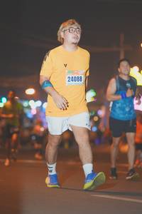 BIB: 24088
                            <button type="button" onclick="openModal(16414646)" class="btn btn-primary btn-sm float-right btn-popup" data-toggle="modal" data-target=".modal-high-quality">
                        <i class="fas fa-shopping-cart"></i> Add to Cart
                    </button>
                                            <button type="button" onclick="isThisMe(16414646, true)" class="btn btn-success btn-sm float-right btn-popup btn-isme hidden" data-toggle="tooltip" data-placement="bottom" title="นี่คือรูปของคุณใช่ไหม คลิกที่นี่เพื่อเอาเข้าอัลบั้ม">
                        <i class="fas fa-plus"></i> Add to album
                    </button>
                    <button type="button" onclick="isThisMe(16414646, false)" class="btn btn-warning btn-sm float-right btn-popup btn-isnotme hidden">
                        <i class="fas fa-ban"></i> Remove from album
                    </button>