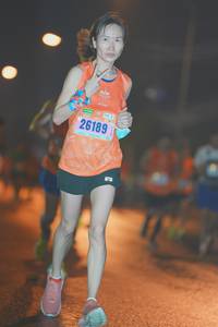 BIB: 26189
                            <button type="button" onclick="openModal(16344898)" class="btn btn-primary btn-sm float-right btn-popup" data-toggle="modal" data-target=".modal-high-quality">
                        <i class="fas fa-shopping-cart"></i> Add to Cart
                    </button>
                                            <button type="button" onclick="isThisMe(16344898, true)" class="btn btn-success btn-sm float-right btn-popup btn-isme hidden" data-toggle="tooltip" data-placement="bottom" title="นี่คือรูปของคุณใช่ไหม คลิกที่นี่เพื่อเอาเข้าอัลบั้ม">
                        <i class="fas fa-plus"></i> Add to album
                    </button>
                    <button type="button" onclick="isThisMe(16344898, false)" class="btn btn-warning btn-sm float-right btn-popup btn-isnotme hidden">
                        <i class="fas fa-ban"></i> Remove from album
                    </button>