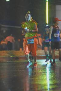 BIB: 047
                            <button type="button" onclick="openModal(16268785)" class="btn btn-primary btn-sm float-right btn-popup" data-toggle="modal" data-target=".modal-high-quality">
                        <i class="fas fa-shopping-cart"></i> Add to Cart
                    </button>
                                            <button type="button" onclick="isThisMe(16268785, true)" class="btn btn-success btn-sm float-right btn-popup btn-isme hidden" data-toggle="tooltip" data-placement="bottom" title="นี่คือรูปของคุณใช่ไหม คลิกที่นี่เพื่อเอาเข้าอัลบั้ม">
                        <i class="fas fa-plus"></i> Add to album
                    </button>
                    <button type="button" onclick="isThisMe(16268785, false)" class="btn btn-warning btn-sm float-right btn-popup btn-isnotme hidden">
                        <i class="fas fa-ban"></i> Remove from album
                    </button>