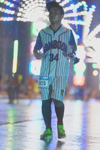 BIB: 1925
                            <button type="button" onclick="openModal(16270483)" class="btn btn-primary btn-sm float-right btn-popup" data-toggle="modal" data-target=".modal-high-quality">
                        <i class="fas fa-shopping-cart"></i> Add to Cart
                    </button>
                                            <button type="button" onclick="isThisMe(16270483, true)" class="btn btn-success btn-sm float-right btn-popup btn-isme hidden" data-toggle="tooltip" data-placement="bottom" title="นี่คือรูปของคุณใช่ไหม คลิกที่นี่เพื่อเอาเข้าอัลบั้ม">
                        <i class="fas fa-plus"></i> Add to album
                    </button>
                    <button type="button" onclick="isThisMe(16270483, false)" class="btn btn-warning btn-sm float-right btn-popup btn-isnotme hidden">
                        <i class="fas fa-ban"></i> Remove from album
                    </button>