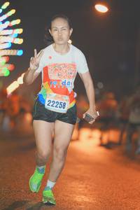 BIB: 22258
                            <button type="button" onclick="openModal(16352175)" class="btn btn-primary btn-sm float-right btn-popup" data-toggle="modal" data-target=".modal-high-quality">
                        <i class="fas fa-shopping-cart"></i> Add to Cart
                    </button>
                                            <button type="button" onclick="isThisMe(16352175, true)" class="btn btn-success btn-sm float-right btn-popup btn-isme hidden" data-toggle="tooltip" data-placement="bottom" title="นี่คือรูปของคุณใช่ไหม คลิกที่นี่เพื่อเอาเข้าอัลบั้ม">
                        <i class="fas fa-plus"></i> Add to album
                    </button>
                    <button type="button" onclick="isThisMe(16352175, false)" class="btn btn-warning btn-sm float-right btn-popup btn-isnotme hidden">
                        <i class="fas fa-ban"></i> Remove from album
                    </button>