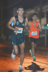 BIB: 909
                            <button type="button" onclick="openModal(16311151)" class="btn btn-primary btn-sm float-right btn-popup" data-toggle="modal" data-target=".modal-high-quality">
                        <i class="fas fa-shopping-cart"></i> Add to Cart
                    </button>
                                            <button type="button" onclick="isThisMe(16311151, true)" class="btn btn-success btn-sm float-right btn-popup btn-isme hidden" data-toggle="tooltip" data-placement="bottom" title="นี่คือรูปของคุณใช่ไหม คลิกที่นี่เพื่อเอาเข้าอัลบั้ม">
                        <i class="fas fa-plus"></i> Add to album
                    </button>
                    <button type="button" onclick="isThisMe(16311151, false)" class="btn btn-warning btn-sm float-right btn-popup btn-isnotme hidden">
                        <i class="fas fa-ban"></i> Remove from album
                    </button>