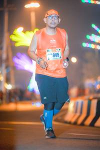 BIB: 945, 
                            <button type="button" onclick="openModal(18180818)" class="btn btn-primary btn-sm float-right btn-popup" data-toggle="modal" data-target=".modal-high-quality">
                        <i class="fas fa-shopping-cart"></i> Add to Cart
                    </button>
                                            <button type="button" onclick="isThisMe(18180818, true)" class="btn btn-success btn-sm float-right btn-popup btn-isme hidden" data-toggle="tooltip" data-placement="bottom" title="นี่คือรูปของคุณใช่ไหม คลิกที่นี่เพื่อเอาเข้าอัลบั้ม">
                        <i class="fas fa-plus"></i> Add to album
                    </button>
                    <button type="button" onclick="isThisMe(18180818, false)" class="btn btn-warning btn-sm float-right btn-popup btn-isnotme hidden">
                        <i class="fas fa-ban"></i> Remove from album
                    </button>