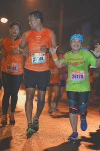 BIB: 265, 26170
                            <button type="button" onclick="openModal(16369360)" class="btn btn-primary btn-sm float-right btn-popup" data-toggle="modal" data-target=".modal-high-quality">
                        <i class="fas fa-shopping-cart"></i> Add to Cart
                    </button>
                                            <button type="button" onclick="isThisMe(16369360, true)" class="btn btn-success btn-sm float-right btn-popup btn-isme hidden" data-toggle="tooltip" data-placement="bottom" title="นี่คือรูปของคุณใช่ไหม คลิกที่นี่เพื่อเอาเข้าอัลบั้ม">
                        <i class="fas fa-plus"></i> Add to album
                    </button>
                    <button type="button" onclick="isThisMe(16369360, false)" class="btn btn-warning btn-sm float-right btn-popup btn-isnotme hidden">
                        <i class="fas fa-ban"></i> Remove from album
                    </button>