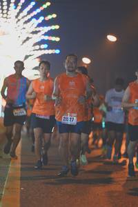 BIB: 215
                            <button type="button" onclick="openModal(16380126)" class="btn btn-primary btn-sm float-right btn-popup" data-toggle="modal" data-target=".modal-high-quality">
                        <i class="fas fa-shopping-cart"></i> Add to Cart
                    </button>
                                            <button type="button" onclick="isThisMe(16380126, true)" class="btn btn-success btn-sm float-right btn-popup btn-isme hidden" data-toggle="tooltip" data-placement="bottom" title="นี่คือรูปของคุณใช่ไหม คลิกที่นี่เพื่อเอาเข้าอัลบั้ม">
                        <i class="fas fa-plus"></i> Add to album
                    </button>
                    <button type="button" onclick="isThisMe(16380126, false)" class="btn btn-warning btn-sm float-right btn-popup btn-isnotme hidden">
                        <i class="fas fa-ban"></i> Remove from album
                    </button>