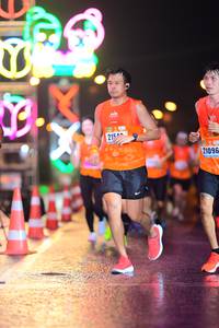 BIB: 215, 21096
                            <button type="button" onclick="openModal(16793537)" class="btn btn-primary btn-sm float-right btn-popup" data-toggle="modal" data-target=".modal-high-quality">
                        <i class="fas fa-shopping-cart"></i> Add to Cart
                    </button>
                                            <button type="button" onclick="isThisMe(16793537, true)" class="btn btn-success btn-sm float-right btn-popup btn-isme hidden" data-toggle="tooltip" data-placement="bottom" title="นี่คือรูปของคุณใช่ไหม คลิกที่นี่เพื่อเอาเข้าอัลบั้ม">
                        <i class="fas fa-plus"></i> Add to album
                    </button>
                    <button type="button" onclick="isThisMe(16793537, false)" class="btn btn-warning btn-sm float-right btn-popup btn-isnotme hidden">
                        <i class="fas fa-ban"></i> Remove from album
                    </button>