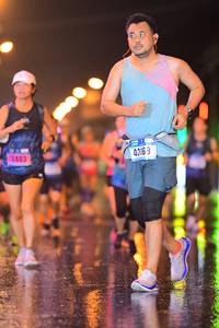 BIB: 0403, 4316
                            <button type="button" onclick="openModal(16634457)" class="btn btn-primary btn-sm float-right btn-popup" data-toggle="modal" data-target=".modal-high-quality">
                        <i class="fas fa-shopping-cart"></i> Add to Cart
                    </button>
                                            <button type="button" onclick="isThisMe(16634457, true)" class="btn btn-success btn-sm float-right btn-popup btn-isme hidden" data-toggle="tooltip" data-placement="bottom" title="นี่คือรูปของคุณใช่ไหม คลิกที่นี่เพื่อเอาเข้าอัลบั้ม">
                        <i class="fas fa-plus"></i> Add to album
                    </button>
                    <button type="button" onclick="isThisMe(16634457, false)" class="btn btn-warning btn-sm float-right btn-popup btn-isnotme hidden">
                        <i class="fas fa-ban"></i> Remove from album
                    </button>