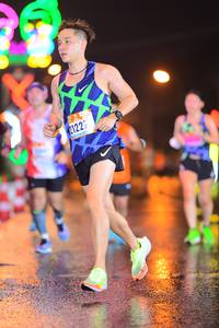 BIB: 21227
                            <button type="button" onclick="openModal(16767726)" class="btn btn-primary btn-sm float-right btn-popup" data-toggle="modal" data-target=".modal-high-quality">
                        <i class="fas fa-shopping-cart"></i> Add to Cart
                    </button>
                                            <button type="button" onclick="isThisMe(16767726, true)" class="btn btn-success btn-sm float-right btn-popup btn-isme hidden" data-toggle="tooltip" data-placement="bottom" title="นี่คือรูปของคุณใช่ไหม คลิกที่นี่เพื่อเอาเข้าอัลบั้ม">
                        <i class="fas fa-plus"></i> Add to album
                    </button>
                    <button type="button" onclick="isThisMe(16767726, false)" class="btn btn-warning btn-sm float-right btn-popup btn-isnotme hidden">
                        <i class="fas fa-ban"></i> Remove from album
                    </button>