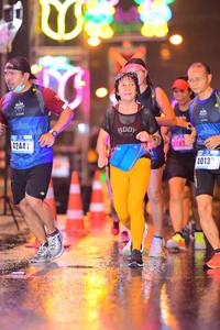 BIB: 42441, 4482, 40137
                            <button type="button" onclick="openModal(16662617)" class="btn btn-primary btn-sm float-right btn-popup" data-toggle="modal" data-target=".modal-high-quality">
                        <i class="fas fa-shopping-cart"></i> Add to Cart
                    </button>
                                            <button type="button" onclick="isThisMe(16662617, true)" class="btn btn-success btn-sm float-right btn-popup btn-isme hidden" data-toggle="tooltip" data-placement="bottom" title="นี่คือรูปของคุณใช่ไหม คลิกที่นี่เพื่อเอาเข้าอัลบั้ม">
                        <i class="fas fa-plus"></i> Add to album
                    </button>
                    <button type="button" onclick="isThisMe(16662617, false)" class="btn btn-warning btn-sm float-right btn-popup btn-isnotme hidden">
                        <i class="fas fa-ban"></i> Remove from album
                    </button>