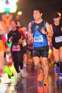 BIB: 40575, 43297, 44402
                            <button type="button" onclick="openModal(16607640)" class="btn btn-primary btn-sm float-right btn-popup" data-toggle="modal" data-target=".modal-high-quality">
                        <i class="fas fa-shopping-cart"></i> Add to Cart
                    </button>
                                            <button type="button" onclick="isThisMe(16607640, true)" class="btn btn-success btn-sm float-right btn-popup btn-isme hidden" data-toggle="tooltip" data-placement="bottom" title="นี่คือรูปของคุณใช่ไหม คลิกที่นี่เพื่อเอาเข้าอัลบั้ม">
                        <i class="fas fa-plus"></i> Add to album
                    </button>
                    <button type="button" onclick="isThisMe(16607640, false)" class="btn btn-warning btn-sm float-right btn-popup btn-isnotme hidden">
                        <i class="fas fa-ban"></i> Remove from album
                    </button>