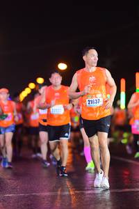 BIB: 21637
                            <button type="button" onclick="openModal(16820458)" class="btn btn-primary btn-sm float-right btn-popup" data-toggle="modal" data-target=".modal-high-quality">
                        <i class="fas fa-shopping-cart"></i> Add to Cart
                    </button>
                                            <button type="button" onclick="isThisMe(16820458, true)" class="btn btn-success btn-sm float-right btn-popup btn-isme hidden" data-toggle="tooltip" data-placement="bottom" title="นี่คือรูปของคุณใช่ไหม คลิกที่นี่เพื่อเอาเข้าอัลบั้ม">
                        <i class="fas fa-plus"></i> Add to album
                    </button>
                    <button type="button" onclick="isThisMe(16820458, false)" class="btn btn-warning btn-sm float-right btn-popup btn-isnotme hidden">
                        <i class="fas fa-ban"></i> Remove from album
                    </button>