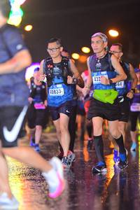 BIB: 432, 564, 40833
                            <button type="button" onclick="openModal(16655387)" class="btn btn-primary btn-sm float-right btn-popup" data-toggle="modal" data-target=".modal-high-quality">
                        <i class="fas fa-shopping-cart"></i> Add to Cart
                    </button>
                                            <button type="button" onclick="isThisMe(16655387, true)" class="btn btn-success btn-sm float-right btn-popup btn-isme hidden" data-toggle="tooltip" data-placement="bottom" title="นี่คือรูปของคุณใช่ไหม คลิกที่นี่เพื่อเอาเข้าอัลบั้ม">
                        <i class="fas fa-plus"></i> Add to album
                    </button>
                    <button type="button" onclick="isThisMe(16655387, false)" class="btn btn-warning btn-sm float-right btn-popup btn-isnotme hidden">
                        <i class="fas fa-ban"></i> Remove from album
                    </button>