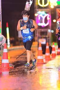 BIB: 321
                            <button type="button" onclick="openModal(16710591)" class="btn btn-primary btn-sm float-right btn-popup" data-toggle="modal" data-target=".modal-high-quality">
                        <i class="fas fa-shopping-cart"></i> Add to Cart
                    </button>
                                            <button type="button" onclick="isThisMe(16710591, true)" class="btn btn-success btn-sm float-right btn-popup btn-isme hidden" data-toggle="tooltip" data-placement="bottom" title="นี่คือรูปของคุณใช่ไหม คลิกที่นี่เพื่อเอาเข้าอัลบั้ม">
                        <i class="fas fa-plus"></i> Add to album
                    </button>
                    <button type="button" onclick="isThisMe(16710591, false)" class="btn btn-warning btn-sm float-right btn-popup btn-isnotme hidden">
                        <i class="fas fa-ban"></i> Remove from album
                    </button>