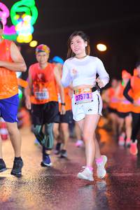 BIB: 27573, 
                            <button type="button" onclick="openModal(16820706)" class="btn btn-primary btn-sm float-right btn-popup" data-toggle="modal" data-target=".modal-high-quality">
                        <i class="fas fa-shopping-cart"></i> Add to Cart
                    </button>
                                            <button type="button" onclick="isThisMe(16820706, true)" class="btn btn-success btn-sm float-right btn-popup btn-isme hidden" data-toggle="tooltip" data-placement="bottom" title="นี่คือรูปของคุณใช่ไหม คลิกที่นี่เพื่อเอาเข้าอัลบั้ม">
                        <i class="fas fa-plus"></i> Add to album
                    </button>
                    <button type="button" onclick="isThisMe(16820706, false)" class="btn btn-warning btn-sm float-right btn-popup btn-isnotme hidden">
                        <i class="fas fa-ban"></i> Remove from album
                    </button>