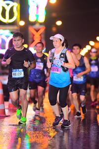 BIB: 1076, 40327
                            <button type="button" onclick="openModal(16649089)" class="btn btn-primary btn-sm float-right btn-popup" data-toggle="modal" data-target=".modal-high-quality">
                        <i class="fas fa-shopping-cart"></i> Add to Cart
                    </button>
                                            <button type="button" onclick="isThisMe(16649089, true)" class="btn btn-success btn-sm float-right btn-popup btn-isme hidden" data-toggle="tooltip" data-placement="bottom" title="นี่คือรูปของคุณใช่ไหม คลิกที่นี่เพื่อเอาเข้าอัลบั้ม">
                        <i class="fas fa-plus"></i> Add to album
                    </button>
                    <button type="button" onclick="isThisMe(16649089, false)" class="btn btn-warning btn-sm float-right btn-popup btn-isnotme hidden">
                        <i class="fas fa-ban"></i> Remove from album
                    </button>