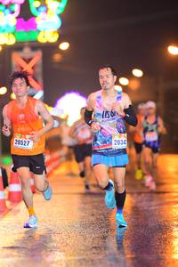 BIB: 20527, 2034
                            <button type="button" onclick="openModal(16744295)" class="btn btn-primary btn-sm float-right btn-popup" data-toggle="modal" data-target=".modal-high-quality">
                        <i class="fas fa-shopping-cart"></i> Add to Cart
                    </button>
                                            <button type="button" onclick="isThisMe(16744295, true)" class="btn btn-success btn-sm float-right btn-popup btn-isme hidden" data-toggle="tooltip" data-placement="bottom" title="นี่คือรูปของคุณใช่ไหม คลิกที่นี่เพื่อเอาเข้าอัลบั้ม">
                        <i class="fas fa-plus"></i> Add to album
                    </button>
                    <button type="button" onclick="isThisMe(16744295, false)" class="btn btn-warning btn-sm float-right btn-popup btn-isnotme hidden">
                        <i class="fas fa-ban"></i> Remove from album
                    </button>