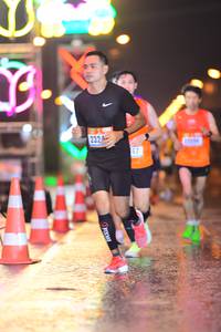 BIB: 232
                            <button type="button" onclick="openModal(16764909)" class="btn btn-primary btn-sm float-right btn-popup" data-toggle="modal" data-target=".modal-high-quality">
                        <i class="fas fa-shopping-cart"></i> Add to Cart
                    </button>
                                            <button type="button" onclick="isThisMe(16764909, true)" class="btn btn-success btn-sm float-right btn-popup btn-isme hidden" data-toggle="tooltip" data-placement="bottom" title="นี่คือรูปของคุณใช่ไหม คลิกที่นี่เพื่อเอาเข้าอัลบั้ม">
                        <i class="fas fa-plus"></i> Add to album
                    </button>
                    <button type="button" onclick="isThisMe(16764909, false)" class="btn btn-warning btn-sm float-right btn-popup btn-isnotme hidden">
                        <i class="fas fa-ban"></i> Remove from album
                    </button>