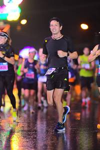 BIB: 1828, 870
                            <button type="button" onclick="openModal(16627633)" class="btn btn-primary btn-sm float-right btn-popup" data-toggle="modal" data-target=".modal-high-quality">
                        <i class="fas fa-shopping-cart"></i> Add to Cart
                    </button>
                                            <button type="button" onclick="isThisMe(16627633, true)" class="btn btn-success btn-sm float-right btn-popup btn-isme hidden" data-toggle="tooltip" data-placement="bottom" title="นี่คือรูปของคุณใช่ไหม คลิกที่นี่เพื่อเอาเข้าอัลบั้ม">
                        <i class="fas fa-plus"></i> Add to album
                    </button>
                    <button type="button" onclick="isThisMe(16627633, false)" class="btn btn-warning btn-sm float-right btn-popup btn-isnotme hidden">
                        <i class="fas fa-ban"></i> Remove from album
                    </button>