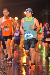 BIB: 0273, 42078
                            <button type="button" onclick="openModal(16629122)" class="btn btn-primary btn-sm float-right btn-popup" data-toggle="modal" data-target=".modal-high-quality">
                        <i class="fas fa-shopping-cart"></i> Add to Cart
                    </button>
                                            <button type="button" onclick="isThisMe(16629122, true)" class="btn btn-success btn-sm float-right btn-popup btn-isme hidden" data-toggle="tooltip" data-placement="bottom" title="นี่คือรูปของคุณใช่ไหม คลิกที่นี่เพื่อเอาเข้าอัลบั้ม">
                        <i class="fas fa-plus"></i> Add to album
                    </button>
                    <button type="button" onclick="isThisMe(16629122, false)" class="btn btn-warning btn-sm float-right btn-popup btn-isnotme hidden">
                        <i class="fas fa-ban"></i> Remove from album
                    </button>