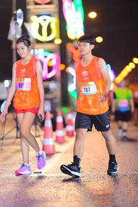 BIB: 707
                            <button type="button" onclick="openModal(16877026)" class="btn btn-primary btn-sm float-right btn-popup" data-toggle="modal" data-target=".modal-high-quality">
                        <i class="fas fa-shopping-cart"></i> Add to Cart
                    </button>
                                            <button type="button" onclick="isThisMe(16877026, true)" class="btn btn-success btn-sm float-right btn-popup btn-isme hidden" data-toggle="tooltip" data-placement="bottom" title="นี่คือรูปของคุณใช่ไหม คลิกที่นี่เพื่อเอาเข้าอัลบั้ม">
                        <i class="fas fa-plus"></i> Add to album
                    </button>
                    <button type="button" onclick="isThisMe(16877026, false)" class="btn btn-warning btn-sm float-right btn-popup btn-isnotme hidden">
                        <i class="fas fa-ban"></i> Remove from album
                    </button>