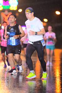 BIB: 784, 40514
                            <button type="button" onclick="openModal(16659466)" class="btn btn-primary btn-sm float-right btn-popup" data-toggle="modal" data-target=".modal-high-quality">
                        <i class="fas fa-shopping-cart"></i> Add to Cart
                    </button>
                                            <button type="button" onclick="isThisMe(16659466, true)" class="btn btn-success btn-sm float-right btn-popup btn-isme hidden" data-toggle="tooltip" data-placement="bottom" title="นี่คือรูปของคุณใช่ไหม คลิกที่นี่เพื่อเอาเข้าอัลบั้ม">
                        <i class="fas fa-plus"></i> Add to album
                    </button>
                    <button type="button" onclick="isThisMe(16659466, false)" class="btn btn-warning btn-sm float-right btn-popup btn-isnotme hidden">
                        <i class="fas fa-ban"></i> Remove from album
                    </button>