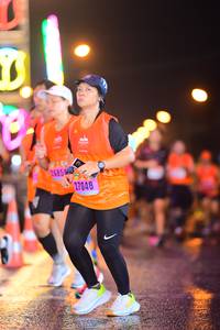 BIB: 2685, 27048
                            <button type="button" onclick="openModal(16815606)" class="btn btn-primary btn-sm float-right btn-popup" data-toggle="modal" data-target=".modal-high-quality">
                        <i class="fas fa-shopping-cart"></i> Add to Cart
                    </button>
                                            <button type="button" onclick="isThisMe(16815606, true)" class="btn btn-success btn-sm float-right btn-popup btn-isme hidden" data-toggle="tooltip" data-placement="bottom" title="นี่คือรูปของคุณใช่ไหม คลิกที่นี่เพื่อเอาเข้าอัลบั้ม">
                        <i class="fas fa-plus"></i> Add to album
                    </button>
                    <button type="button" onclick="isThisMe(16815606, false)" class="btn btn-warning btn-sm float-right btn-popup btn-isnotme hidden">
                        <i class="fas fa-ban"></i> Remove from album
                    </button>