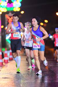 BIB: 21534, 20972, 25011
                            <button type="button" onclick="openModal(16748474)" class="btn btn-primary btn-sm float-right btn-popup" data-toggle="modal" data-target=".modal-high-quality">
                        <i class="fas fa-shopping-cart"></i> Add to Cart
                    </button>
                                            <button type="button" onclick="isThisMe(16748474, true)" class="btn btn-success btn-sm float-right btn-popup btn-isme hidden" data-toggle="tooltip" data-placement="bottom" title="นี่คือรูปของคุณใช่ไหม คลิกที่นี่เพื่อเอาเข้าอัลบั้ม">
                        <i class="fas fa-plus"></i> Add to album
                    </button>
                    <button type="button" onclick="isThisMe(16748474, false)" class="btn btn-warning btn-sm float-right btn-popup btn-isnotme hidden">
                        <i class="fas fa-ban"></i> Remove from album
                    </button>