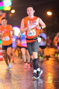 BIB: 214
                            <button type="button" onclick="openModal(16765986)" class="btn btn-primary btn-sm float-right btn-popup" data-toggle="modal" data-target=".modal-high-quality">
                        <i class="fas fa-shopping-cart"></i> Add to Cart
                    </button>
                                            <button type="button" onclick="isThisMe(16765986, true)" class="btn btn-success btn-sm float-right btn-popup btn-isme hidden" data-toggle="tooltip" data-placement="bottom" title="นี่คือรูปของคุณใช่ไหม คลิกที่นี่เพื่อเอาเข้าอัลบั้ม">
                        <i class="fas fa-plus"></i> Add to album
                    </button>
                    <button type="button" onclick="isThisMe(16765986, false)" class="btn btn-warning btn-sm float-right btn-popup btn-isnotme hidden">
                        <i class="fas fa-ban"></i> Remove from album
                    </button>