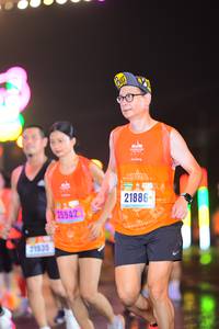 BIB: 25942, 21535
                            <button type="button" onclick="openModal(16817614)" class="btn btn-primary btn-sm float-right btn-popup" data-toggle="modal" data-target=".modal-high-quality">
                        <i class="fas fa-shopping-cart"></i> Add to Cart
                    </button>
                                            <button type="button" onclick="isThisMe(16817614, true)" class="btn btn-success btn-sm float-right btn-popup btn-isme hidden" data-toggle="tooltip" data-placement="bottom" title="นี่คือรูปของคุณใช่ไหม คลิกที่นี่เพื่อเอาเข้าอัลบั้ม">
                        <i class="fas fa-plus"></i> Add to album
                    </button>
                    <button type="button" onclick="isThisMe(16817614, false)" class="btn btn-warning btn-sm float-right btn-popup btn-isnotme hidden">
                        <i class="fas fa-ban"></i> Remove from album
                    </button>