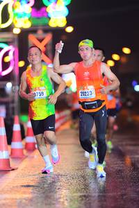 BIB: 0759, 20223
                            <button type="button" onclick="openModal(16747939)" class="btn btn-primary btn-sm float-right btn-popup" data-toggle="modal" data-target=".modal-high-quality">
                        <i class="fas fa-shopping-cart"></i> Add to Cart
                    </button>
                                            <button type="button" onclick="isThisMe(16747939, true)" class="btn btn-success btn-sm float-right btn-popup btn-isme hidden" data-toggle="tooltip" data-placement="bottom" title="นี่คือรูปของคุณใช่ไหม คลิกที่นี่เพื่อเอาเข้าอัลบั้ม">
                        <i class="fas fa-plus"></i> Add to album
                    </button>
                    <button type="button" onclick="isThisMe(16747939, false)" class="btn btn-warning btn-sm float-right btn-popup btn-isnotme hidden">
                        <i class="fas fa-ban"></i> Remove from album
                    </button>