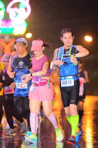 BIB: 40002, 431, 16409
                            <button type="button" onclick="openModal(16704525)" class="btn btn-primary btn-sm float-right btn-popup" data-toggle="modal" data-target=".modal-high-quality">
                        <i class="fas fa-shopping-cart"></i> Add to Cart
                    </button>
                                            <button type="button" onclick="isThisMe(16704525, true)" class="btn btn-success btn-sm float-right btn-popup btn-isme hidden" data-toggle="tooltip" data-placement="bottom" title="นี่คือรูปของคุณใช่ไหม คลิกที่นี่เพื่อเอาเข้าอัลบั้ม">
                        <i class="fas fa-plus"></i> Add to album
                    </button>
                    <button type="button" onclick="isThisMe(16704525, false)" class="btn btn-warning btn-sm float-right btn-popup btn-isnotme hidden">
                        <i class="fas fa-ban"></i> Remove from album
                    </button>