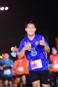 BIB: 275
                            <button type="button" onclick="openModal(16816629)" class="btn btn-primary btn-sm float-right btn-popup" data-toggle="modal" data-target=".modal-high-quality">
                        <i class="fas fa-shopping-cart"></i> Add to Cart
                    </button>
                                            <button type="button" onclick="isThisMe(16816629, true)" class="btn btn-success btn-sm float-right btn-popup btn-isme hidden" data-toggle="tooltip" data-placement="bottom" title="นี่คือรูปของคุณใช่ไหม คลิกที่นี่เพื่อเอาเข้าอัลบั้ม">
                        <i class="fas fa-plus"></i> Add to album
                    </button>
                    <button type="button" onclick="isThisMe(16816629, false)" class="btn btn-warning btn-sm float-right btn-popup btn-isnotme hidden">
                        <i class="fas fa-ban"></i> Remove from album
                    </button>