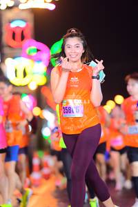 BIB: 2585
                            <button type="button" onclick="openModal(16816310)" class="btn btn-primary btn-sm float-right btn-popup" data-toggle="modal" data-target=".modal-high-quality">
                        <i class="fas fa-shopping-cart"></i> Add to Cart
                    </button>
                                            <button type="button" onclick="isThisMe(16816310, true)" class="btn btn-success btn-sm float-right btn-popup btn-isme hidden" data-toggle="tooltip" data-placement="bottom" title="นี่คือรูปของคุณใช่ไหม คลิกที่นี่เพื่อเอาเข้าอัลบั้ม">
                        <i class="fas fa-plus"></i> Add to album
                    </button>
                    <button type="button" onclick="isThisMe(16816310, false)" class="btn btn-warning btn-sm float-right btn-popup btn-isnotme hidden">
                        <i class="fas fa-ban"></i> Remove from album
                    </button>