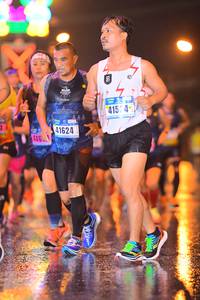 BIB: 415, 41624, 446
                            <button type="button" onclick="openModal(16652161)" class="btn btn-primary btn-sm float-right btn-popup" data-toggle="modal" data-target=".modal-high-quality">
                        <i class="fas fa-shopping-cart"></i> Add to Cart
                    </button>
                                            <button type="button" onclick="isThisMe(16652161, true)" class="btn btn-success btn-sm float-right btn-popup btn-isme hidden" data-toggle="tooltip" data-placement="bottom" title="นี่คือรูปของคุณใช่ไหม คลิกที่นี่เพื่อเอาเข้าอัลบั้ม">
                        <i class="fas fa-plus"></i> Add to album
                    </button>
                    <button type="button" onclick="isThisMe(16652161, false)" class="btn btn-warning btn-sm float-right btn-popup btn-isnotme hidden">
                        <i class="fas fa-ban"></i> Remove from album
                    </button>