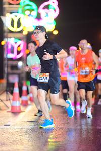 BIB: 20351, 20225
                            <button type="button" onclick="openModal(16768398)" class="btn btn-primary btn-sm float-right btn-popup" data-toggle="modal" data-target=".modal-high-quality">
                        <i class="fas fa-shopping-cart"></i> Add to Cart
                    </button>
                                            <button type="button" onclick="isThisMe(16768398, true)" class="btn btn-success btn-sm float-right btn-popup btn-isme hidden" data-toggle="tooltip" data-placement="bottom" title="นี่คือรูปของคุณใช่ไหม คลิกที่นี่เพื่อเอาเข้าอัลบั้ม">
                        <i class="fas fa-plus"></i> Add to album
                    </button>
                    <button type="button" onclick="isThisMe(16768398, false)" class="btn btn-warning btn-sm float-right btn-popup btn-isnotme hidden">
                        <i class="fas fa-ban"></i> Remove from album
                    </button>