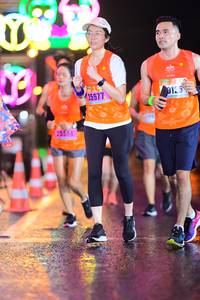 BIB: 25977, 0125, 25584
                            <button type="button" onclick="openModal(16819810)" class="btn btn-primary btn-sm float-right btn-popup" data-toggle="modal" data-target=".modal-high-quality">
                        <i class="fas fa-shopping-cart"></i> Add to Cart
                    </button>
                                            <button type="button" onclick="isThisMe(16819810, true)" class="btn btn-success btn-sm float-right btn-popup btn-isme hidden" data-toggle="tooltip" data-placement="bottom" title="นี่คือรูปของคุณใช่ไหม คลิกที่นี่เพื่อเอาเข้าอัลบั้ม">
                        <i class="fas fa-plus"></i> Add to album
                    </button>
                    <button type="button" onclick="isThisMe(16819810, false)" class="btn btn-warning btn-sm float-right btn-popup btn-isnotme hidden">
                        <i class="fas fa-ban"></i> Remove from album
                    </button>