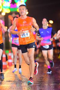 BIB: 215
                            <button type="button" onclick="openModal(16763769)" class="btn btn-primary btn-sm float-right btn-popup" data-toggle="modal" data-target=".modal-high-quality">
                        <i class="fas fa-shopping-cart"></i> Add to Cart
                    </button>
                                            <button type="button" onclick="isThisMe(16763769, true)" class="btn btn-success btn-sm float-right btn-popup btn-isme hidden" data-toggle="tooltip" data-placement="bottom" title="นี่คือรูปของคุณใช่ไหม คลิกที่นี่เพื่อเอาเข้าอัลบั้ม">
                        <i class="fas fa-plus"></i> Add to album
                    </button>
                    <button type="button" onclick="isThisMe(16763769, false)" class="btn btn-warning btn-sm float-right btn-popup btn-isnotme hidden">
                        <i class="fas fa-ban"></i> Remove from album
                    </button>