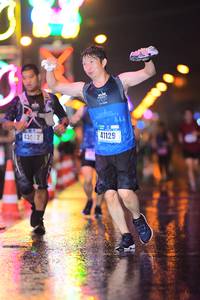 BIB: 41129, 430
                            <button type="button" onclick="openModal(16706451)" class="btn btn-primary btn-sm float-right btn-popup" data-toggle="modal" data-target=".modal-high-quality">
                        <i class="fas fa-shopping-cart"></i> Add to Cart
                    </button>
                                            <button type="button" onclick="isThisMe(16706451, true)" class="btn btn-success btn-sm float-right btn-popup btn-isme hidden" data-toggle="tooltip" data-placement="bottom" title="นี่คือรูปของคุณใช่ไหม คลิกที่นี่เพื่อเอาเข้าอัลบั้ม">
                        <i class="fas fa-plus"></i> Add to album
                    </button>
                    <button type="button" onclick="isThisMe(16706451, false)" class="btn btn-warning btn-sm float-right btn-popup btn-isnotme hidden">
                        <i class="fas fa-ban"></i> Remove from album
                    </button>