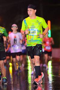 BIB: 49009, 
                            <button type="button" onclick="openModal(16610829)" class="btn btn-primary btn-sm float-right btn-popup" data-toggle="modal" data-target=".modal-high-quality">
                        <i class="fas fa-shopping-cart"></i> Add to Cart
                    </button>
                                            <button type="button" onclick="isThisMe(16610829, true)" class="btn btn-success btn-sm float-right btn-popup btn-isme hidden" data-toggle="tooltip" data-placement="bottom" title="นี่คือรูปของคุณใช่ไหม คลิกที่นี่เพื่อเอาเข้าอัลบั้ม">
                        <i class="fas fa-plus"></i> Add to album
                    </button>
                    <button type="button" onclick="isThisMe(16610829, false)" class="btn btn-warning btn-sm float-right btn-popup btn-isnotme hidden">
                        <i class="fas fa-ban"></i> Remove from album
                    </button>