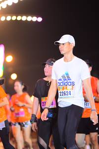 BIB: 22624
                            <button type="button" onclick="openModal(16838165)" class="btn btn-primary btn-sm float-right btn-popup" data-toggle="modal" data-target=".modal-high-quality">
                        <i class="fas fa-shopping-cart"></i> Add to Cart
                    </button>
                                            <button type="button" onclick="isThisMe(16838165, true)" class="btn btn-success btn-sm float-right btn-popup btn-isme hidden" data-toggle="tooltip" data-placement="bottom" title="นี่คือรูปของคุณใช่ไหม คลิกที่นี่เพื่อเอาเข้าอัลบั้ม">
                        <i class="fas fa-plus"></i> Add to album
                    </button>
                    <button type="button" onclick="isThisMe(16838165, false)" class="btn btn-warning btn-sm float-right btn-popup btn-isnotme hidden">
                        <i class="fas fa-ban"></i> Remove from album
                    </button>