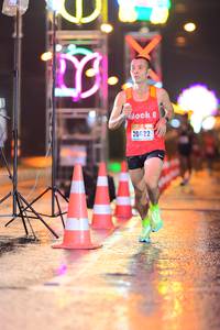 BIB: 20622
                            <button type="button" onclick="openModal(16737899)" class="btn btn-primary btn-sm float-right btn-popup" data-toggle="modal" data-target=".modal-high-quality">
                        <i class="fas fa-shopping-cart"></i> Add to Cart
                    </button>
                                            <button type="button" onclick="isThisMe(16737899, true)" class="btn btn-success btn-sm float-right btn-popup btn-isme hidden" data-toggle="tooltip" data-placement="bottom" title="นี่คือรูปของคุณใช่ไหม คลิกที่นี่เพื่อเอาเข้าอัลบั้ม">
                        <i class="fas fa-plus"></i> Add to album
                    </button>
                    <button type="button" onclick="isThisMe(16737899, false)" class="btn btn-warning btn-sm float-right btn-popup btn-isnotme hidden">
                        <i class="fas fa-ban"></i> Remove from album
                    </button>