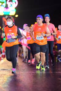 BIB: 266, 23670
                            <button type="button" onclick="openModal(16819707)" class="btn btn-primary btn-sm float-right btn-popup" data-toggle="modal" data-target=".modal-high-quality">
                        <i class="fas fa-shopping-cart"></i> Add to Cart
                    </button>
                                            <button type="button" onclick="isThisMe(16819707, true)" class="btn btn-success btn-sm float-right btn-popup btn-isme hidden" data-toggle="tooltip" data-placement="bottom" title="นี่คือรูปของคุณใช่ไหม คลิกที่นี่เพื่อเอาเข้าอัลบั้ม">
                        <i class="fas fa-plus"></i> Add to album
                    </button>
                    <button type="button" onclick="isThisMe(16819707, false)" class="btn btn-warning btn-sm float-right btn-popup btn-isnotme hidden">
                        <i class="fas fa-ban"></i> Remove from album
                    </button>