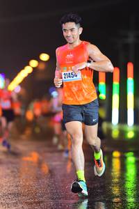 BIB: 21454
                            <button type="button" onclick="openModal(16761094)" class="btn btn-primary btn-sm float-right btn-popup" data-toggle="modal" data-target=".modal-high-quality">
                        <i class="fas fa-shopping-cart"></i> Add to Cart
                    </button>
                                            <button type="button" onclick="isThisMe(16761094, true)" class="btn btn-success btn-sm float-right btn-popup btn-isme hidden" data-toggle="tooltip" data-placement="bottom" title="นี่คือรูปของคุณใช่ไหม คลิกที่นี่เพื่อเอาเข้าอัลบั้ม">
                        <i class="fas fa-plus"></i> Add to album
                    </button>
                    <button type="button" onclick="isThisMe(16761094, false)" class="btn btn-warning btn-sm float-right btn-popup btn-isnotme hidden">
                        <i class="fas fa-ban"></i> Remove from album
                    </button>