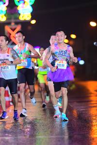 BIB: 325, 21591, 21324
                            <button type="button" onclick="openModal(16744007)" class="btn btn-primary btn-sm float-right btn-popup" data-toggle="modal" data-target=".modal-high-quality">
                        <i class="fas fa-shopping-cart"></i> Add to Cart
                    </button>
                                            <button type="button" onclick="isThisMe(16744007, true)" class="btn btn-success btn-sm float-right btn-popup btn-isme hidden" data-toggle="tooltip" data-placement="bottom" title="นี่คือรูปของคุณใช่ไหม คลิกที่นี่เพื่อเอาเข้าอัลบั้ม">
                        <i class="fas fa-plus"></i> Add to album
                    </button>
                    <button type="button" onclick="isThisMe(16744007, false)" class="btn btn-warning btn-sm float-right btn-popup btn-isnotme hidden">
                        <i class="fas fa-ban"></i> Remove from album
                    </button>