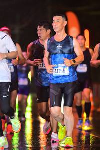 BIB: 416, 41199
                            <button type="button" onclick="openModal(16608494)" class="btn btn-primary btn-sm float-right btn-popup" data-toggle="modal" data-target=".modal-high-quality">
                        <i class="fas fa-shopping-cart"></i> Add to Cart
                    </button>
                                            <button type="button" onclick="isThisMe(16608494, true)" class="btn btn-success btn-sm float-right btn-popup btn-isme hidden" data-toggle="tooltip" data-placement="bottom" title="นี่คือรูปของคุณใช่ไหม คลิกที่นี่เพื่อเอาเข้าอัลบั้ม">
                        <i class="fas fa-plus"></i> Add to album
                    </button>
                    <button type="button" onclick="isThisMe(16608494, false)" class="btn btn-warning btn-sm float-right btn-popup btn-isnotme hidden">
                        <i class="fas fa-ban"></i> Remove from album
                    </button>