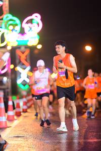 BIB: 2595
                            <button type="button" onclick="openModal(16799674)" class="btn btn-primary btn-sm float-right btn-popup" data-toggle="modal" data-target=".modal-high-quality">
                        <i class="fas fa-shopping-cart"></i> Add to Cart
                    </button>
                                            <button type="button" onclick="isThisMe(16799674, true)" class="btn btn-success btn-sm float-right btn-popup btn-isme hidden" data-toggle="tooltip" data-placement="bottom" title="นี่คือรูปของคุณใช่ไหม คลิกที่นี่เพื่อเอาเข้าอัลบั้ม">
                        <i class="fas fa-plus"></i> Add to album
                    </button>
                    <button type="button" onclick="isThisMe(16799674, false)" class="btn btn-warning btn-sm float-right btn-popup btn-isnotme hidden">
                        <i class="fas fa-ban"></i> Remove from album
                    </button>