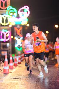 BIB: 2595, 25946
                            <button type="button" onclick="openModal(16799563)" class="btn btn-primary btn-sm float-right btn-popup" data-toggle="modal" data-target=".modal-high-quality">
                        <i class="fas fa-shopping-cart"></i> Add to Cart
                    </button>
                                            <button type="button" onclick="isThisMe(16799563, true)" class="btn btn-success btn-sm float-right btn-popup btn-isme hidden" data-toggle="tooltip" data-placement="bottom" title="นี่คือรูปของคุณใช่ไหม คลิกที่นี่เพื่อเอาเข้าอัลบั้ม">
                        <i class="fas fa-plus"></i> Add to album
                    </button>
                    <button type="button" onclick="isThisMe(16799563, false)" class="btn btn-warning btn-sm float-right btn-popup btn-isnotme hidden">
                        <i class="fas fa-ban"></i> Remove from album
                    </button>