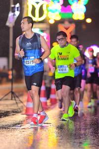 BIB: 42375, 43018
                            <button type="button" onclick="openModal(16662458)" class="btn btn-primary btn-sm float-right btn-popup" data-toggle="modal" data-target=".modal-high-quality">
                        <i class="fas fa-shopping-cart"></i> Add to Cart
                    </button>
                                            <button type="button" onclick="isThisMe(16662458, true)" class="btn btn-success btn-sm float-right btn-popup btn-isme hidden" data-toggle="tooltip" data-placement="bottom" title="นี่คือรูปของคุณใช่ไหม คลิกที่นี่เพื่อเอาเข้าอัลบั้ม">
                        <i class="fas fa-plus"></i> Add to album
                    </button>
                    <button type="button" onclick="isThisMe(16662458, false)" class="btn btn-warning btn-sm float-right btn-popup btn-isnotme hidden">
                        <i class="fas fa-ban"></i> Remove from album
                    </button>