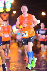 BIB: 21018
                            <button type="button" onclick="openModal(16766154)" class="btn btn-primary btn-sm float-right btn-popup" data-toggle="modal" data-target=".modal-high-quality">
                        <i class="fas fa-shopping-cart"></i> Add to Cart
                    </button>
                                            <button type="button" onclick="isThisMe(16766154, true)" class="btn btn-success btn-sm float-right btn-popup btn-isme hidden" data-toggle="tooltip" data-placement="bottom" title="นี่คือรูปของคุณใช่ไหม คลิกที่นี่เพื่อเอาเข้าอัลบั้ม">
                        <i class="fas fa-plus"></i> Add to album
                    </button>
                    <button type="button" onclick="isThisMe(16766154, false)" class="btn btn-warning btn-sm float-right btn-popup btn-isnotme hidden">
                        <i class="fas fa-ban"></i> Remove from album
                    </button>